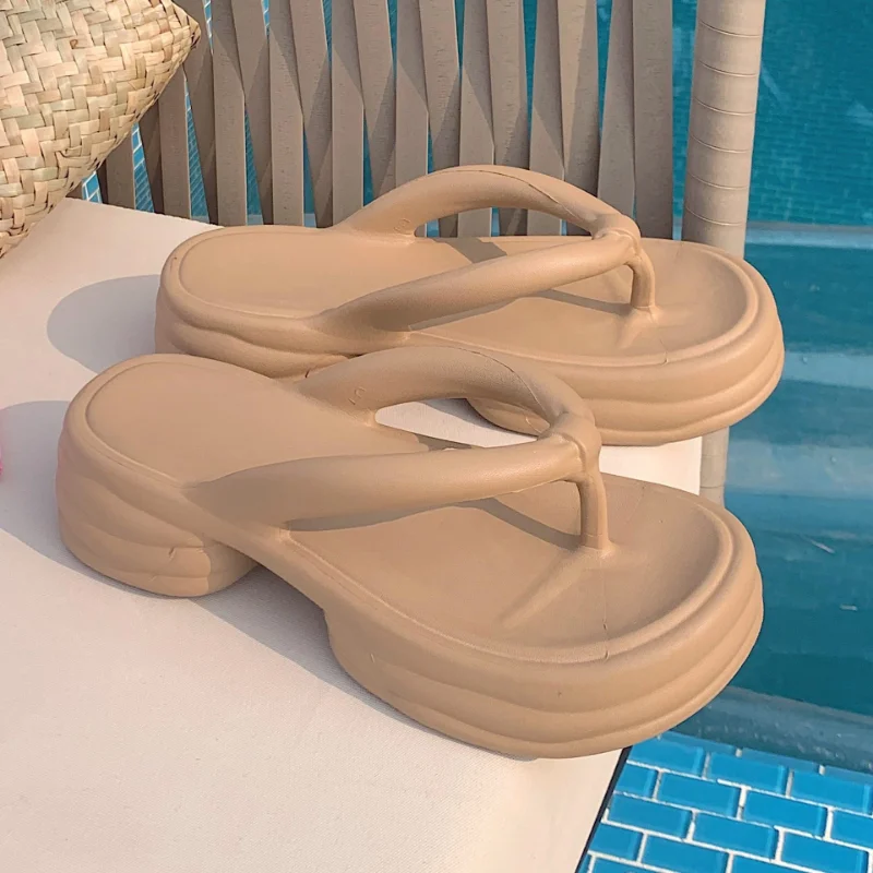 Platform Women's Flip Flops Leisure Summer Vacation Beach Shoes Non-Slip Lightweight Soft High Heels Cloud Slippers for Ladies