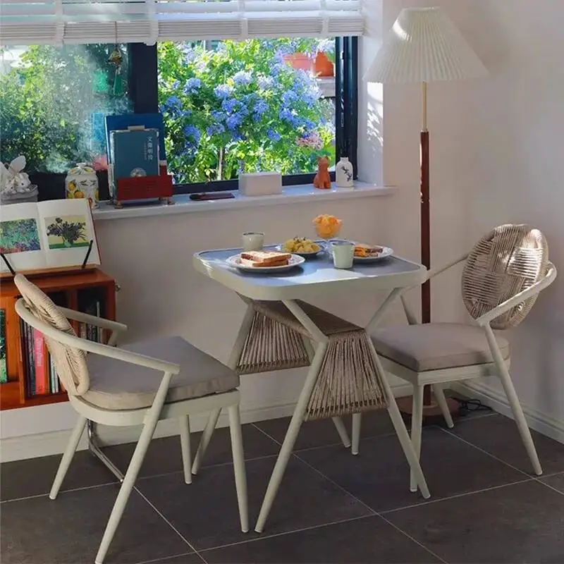 

Outdoor Minimalist Balcony Tables Rattan Luxury Chair Modern Armchair Outdoor Tables Backyard Patio Jardin Mobiliario Furniture
