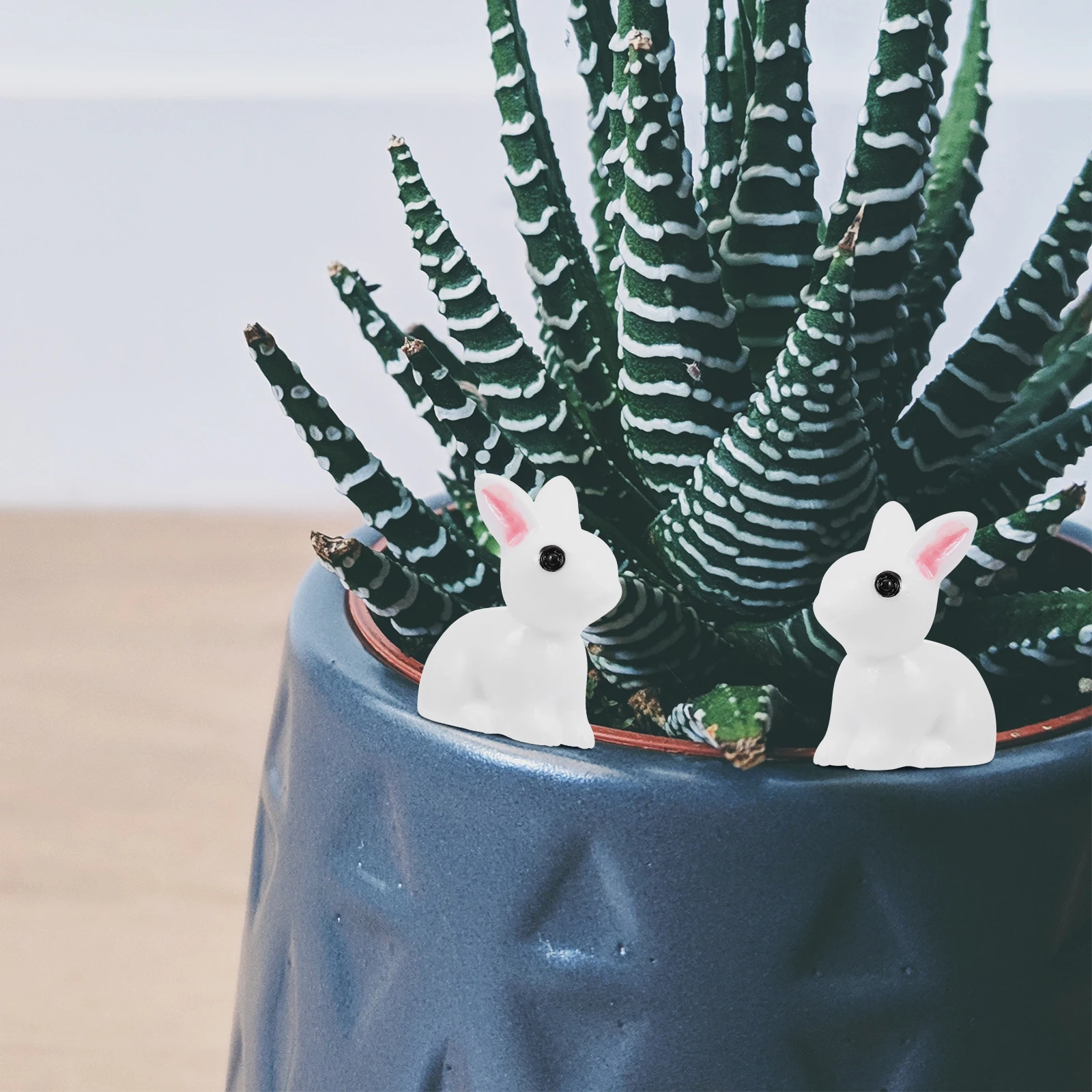 

30Pcs Lovely Rabbit Shape Decorations Resin Ornaments Mini Garden Adornments Home Desktop Ornaments DIY Bonsai Pot Decor