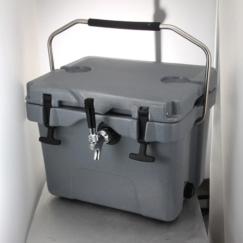 Stall selling beer equipment, wine set portable beer machine, thermal insulation beer machine