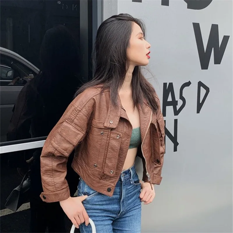 2024 Autumn Women Slim Short Faux PU Leather Jacket Motorcycle Jacket Stand Collar Big Pocket Female Streetwear Jaqueta De Couro