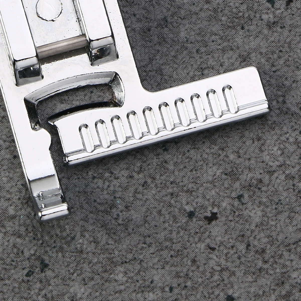 

Sewing Machine Presser Foot Durable Hard Metal Stitch Guide 2Mm Scale Marks For Straight Curved Topstitching Compatible With