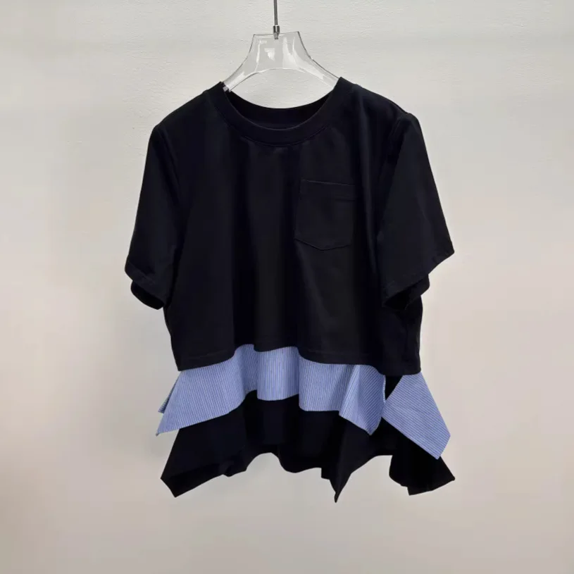 

Новая женская футболка 2026 года в японском стиле с деконструированными полосками, имитация двухслойности, асимметричный подол, короткий рукав