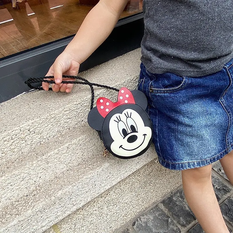 Lindo bolso cruzado para niños pequeños de Mickey Mouse: mini bolso de hombro para niños de dibujos animados, accesorio de moda para niñas pequeñas, regalo adorable