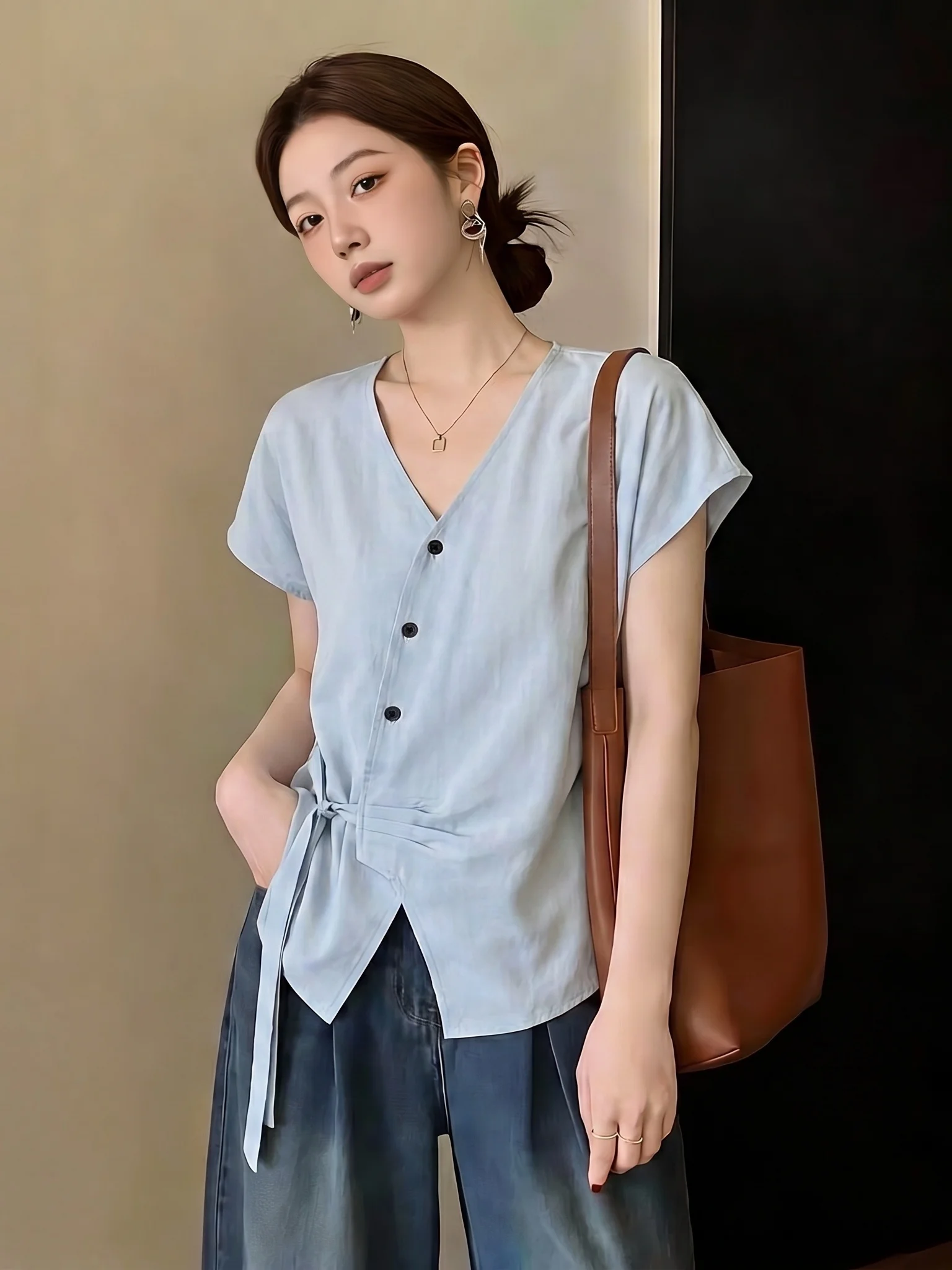 

Light Blue V-neck Short Sleeve Shirt Women's plus Size Summer New Style Tie Waist Slimming Top Korean Style Loose Fit Commute