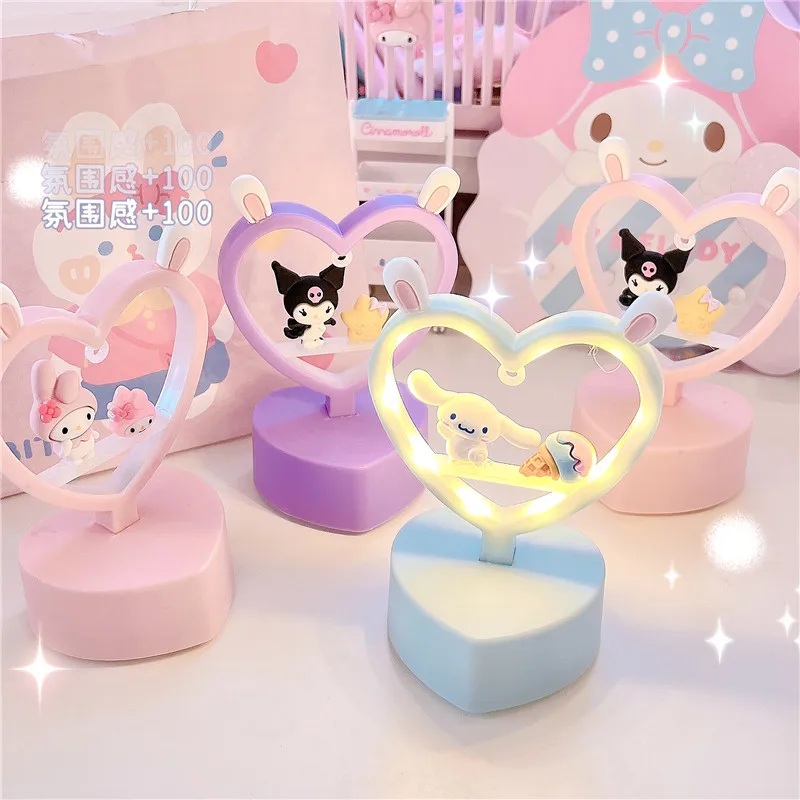 

New Cartoon Sanrio Dream Heart-shaped Yugui Dog Atmosphere Night Light Table Lamp Birthday Christmas Gift Table Ornament Toy