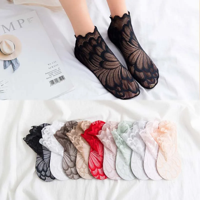 Qisin 5Pairs/lot Fashion Women Girls Summer Socks Style Lace Peacock Flower Short Socks Antiskid Invisible Ankle Socks 10 Colors