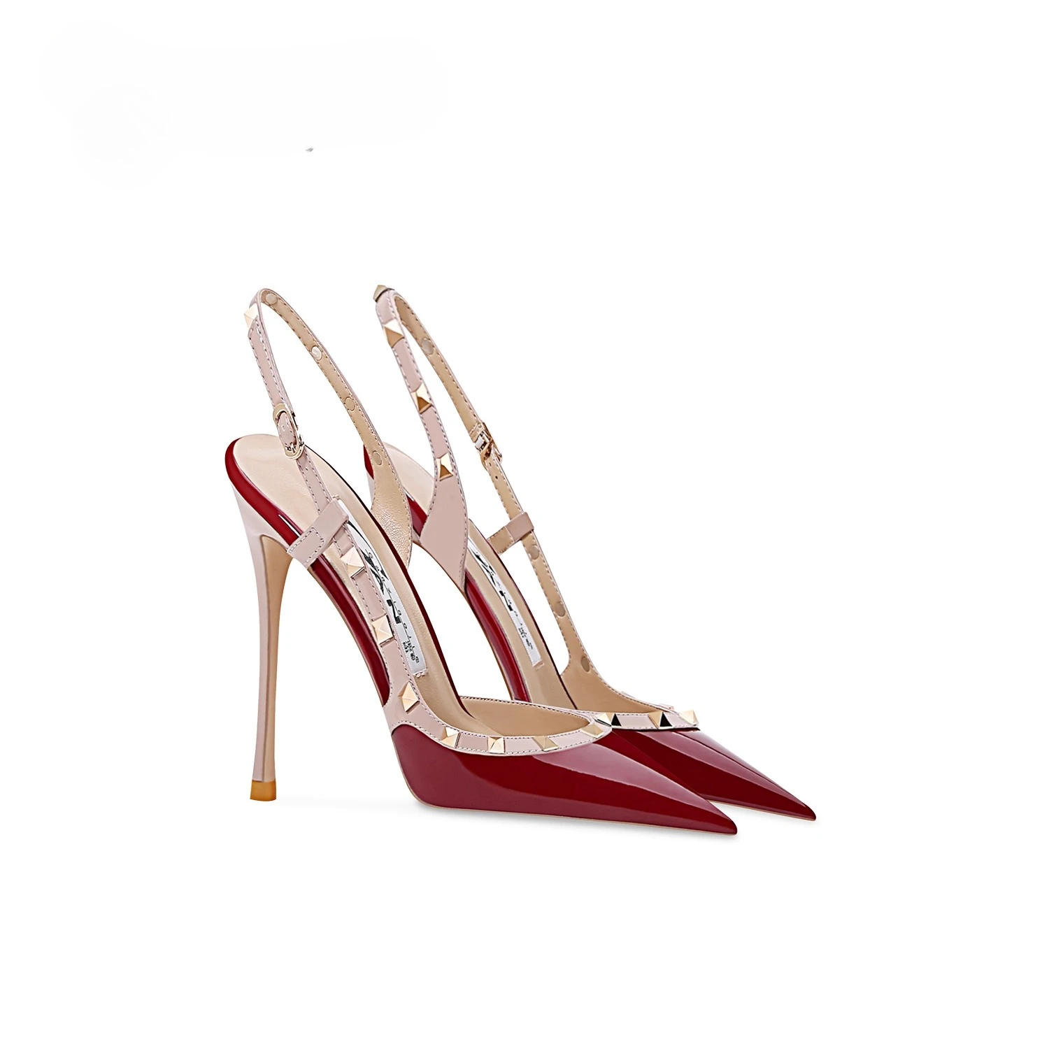 

Новые сексуальные женские босоножки на высоком каблуке винно-красного цвета в европейском и американском стиле на тонком каблуке с острым носком, неглубоким горлышком и заклепками.