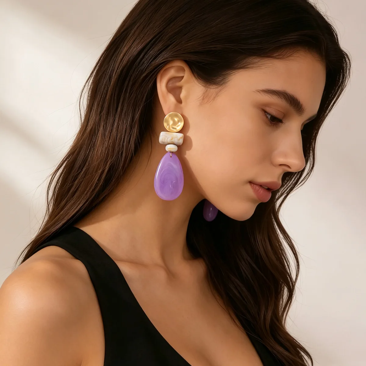 Vintage exaggerated splicing earrings women's retro premium sense geometric smudge oval purple earrings
