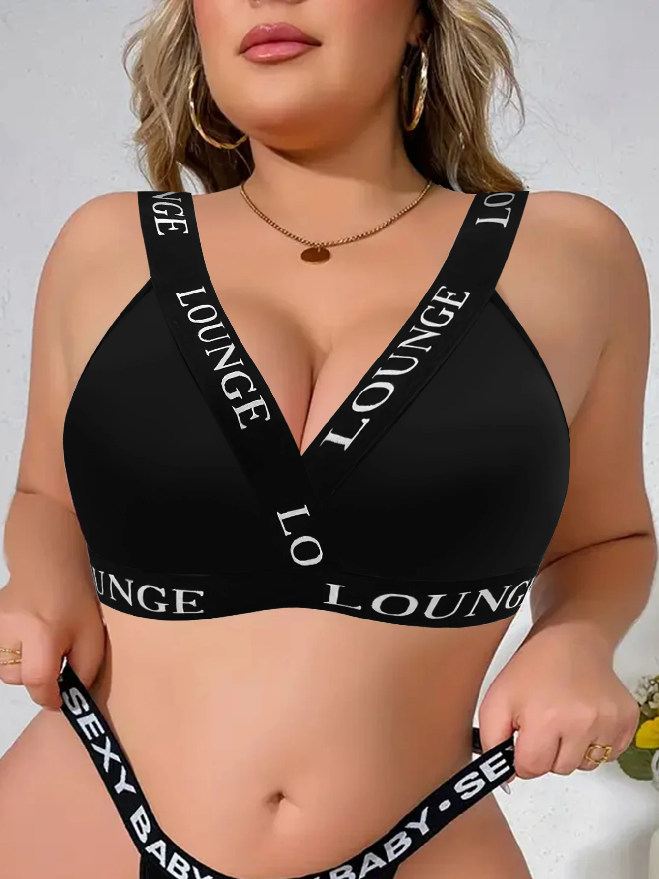 Women's Black Comfortable Non Padded Belt Letter Printing Sports Style Plus Size Bra XL XXL