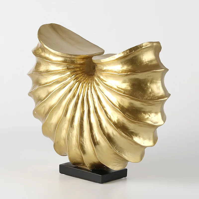 Creative Conch Figurines Art Modern Luxury Ornaments Aesthetic Funny Elegant Ornament Interior Home Living Room Table Decoration