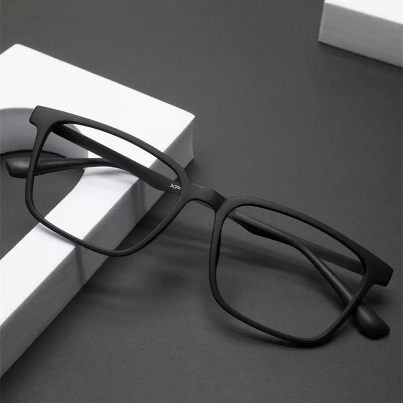 Ultra-light Fashion Square TR90 Eyewear Men Rubber Titanium Square Optical Prescription Anti Blue Light Eyeglasses Frames