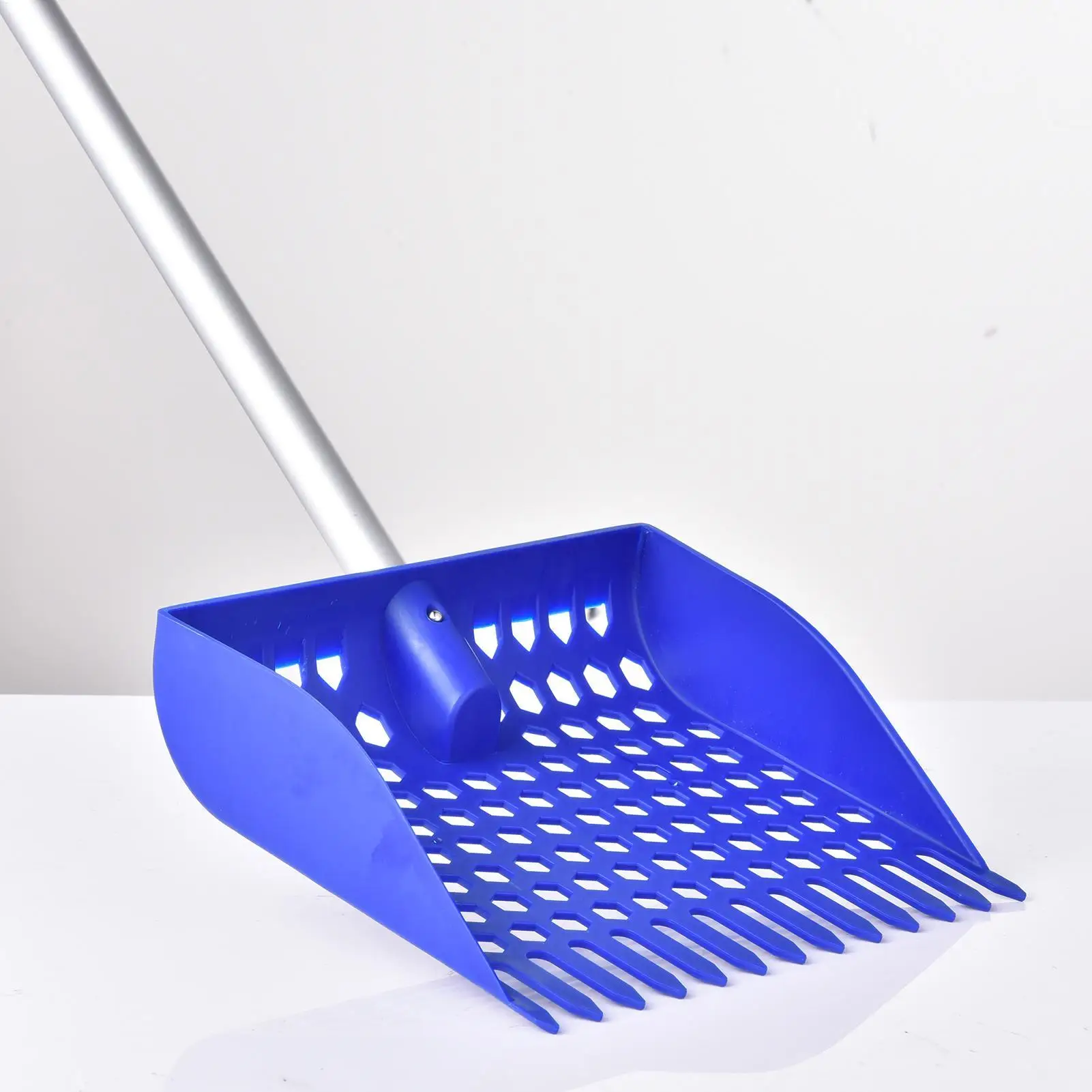 2In 1 Chicken Manure Shovel Rake Detachable Smooth Non Stick Easy To Assemble Chicken Poop Scooper For Pet Manure Cleaning