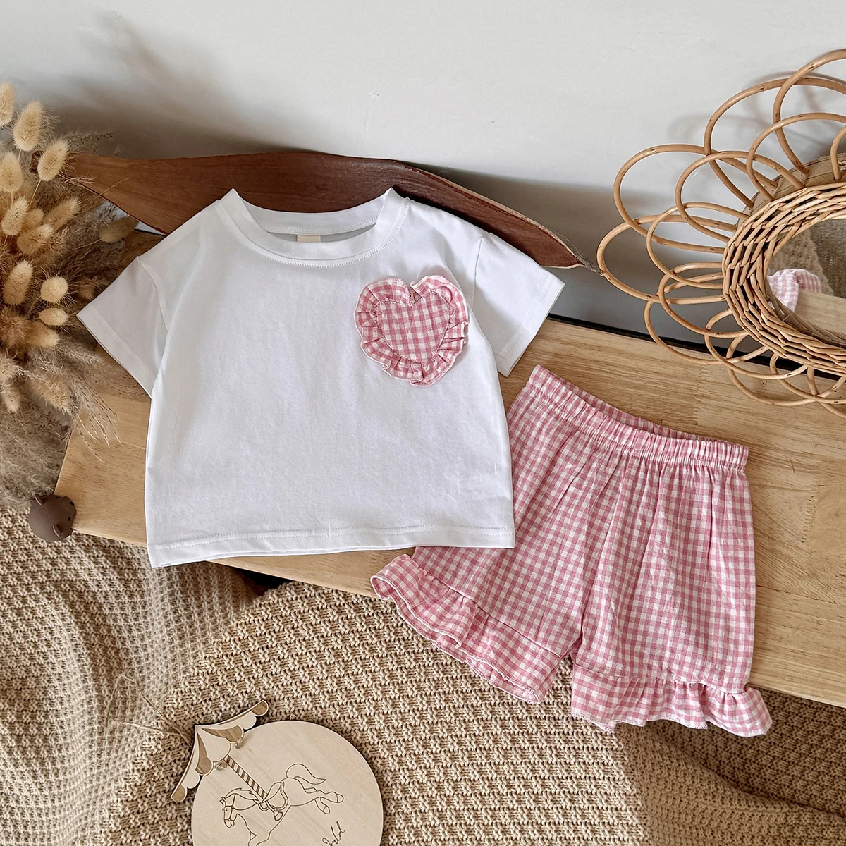 Summer  Baby Girl Stripe Shorts Set  Short Sleeve Heart shaped sticker Tops Striped Shorts 2Pcs Summer Clothes Set 0-3Y
