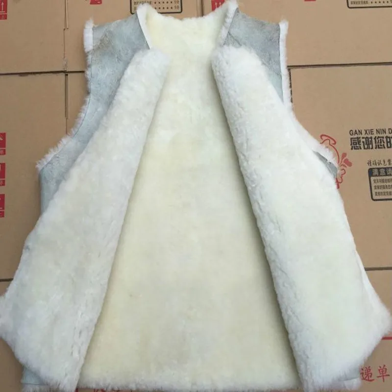 เสื้อกั๊กขนสัตว์ Lamb Fur แฟชั่นหนังขนสัตว์จริง Warm กลางและเก่าอายุ Sheepskin ด้านในขนสัตว์หนึ่งเสื้อกั๊ก