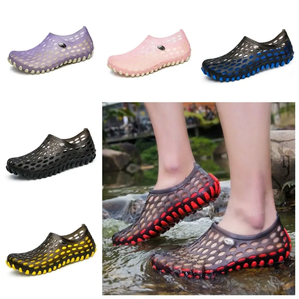 

Fashion Hollow Out Men Beach Sandals Breathable Anti-Slip Light Aqua Shoes Flat Light Travel Leisure Slippers Unisex