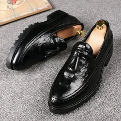 New Fashion Designer Luxury Men Formal Leather shoes Men Dress Shoe Pointed Oxfords Shoes loafers driving shoes ch65