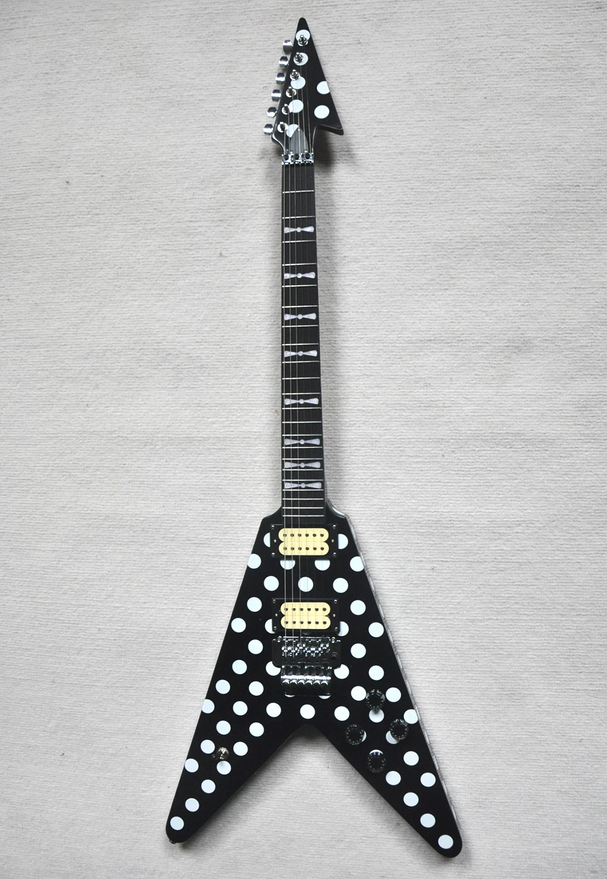 Black Electric Guitar With Dots Pattern Floyd Rose Bridge Customization