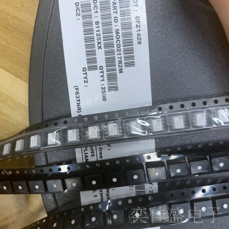 5pcs-20pcs MOCD217R2M SOP8  SilkScreen D217 SOIC8 Transistor Output Photocoupler   New Original