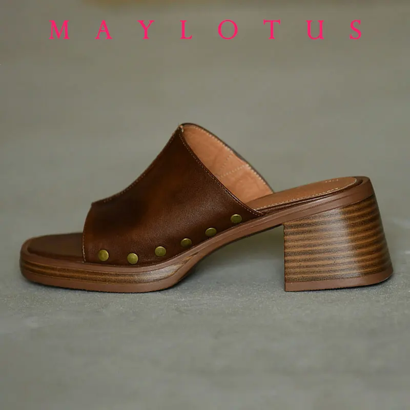 

2025 Women Beach Slippers Summer Thick Sole Anti Slip Retro Slippers Women High Heels Comfortable Shoes Zapatillas Mujer