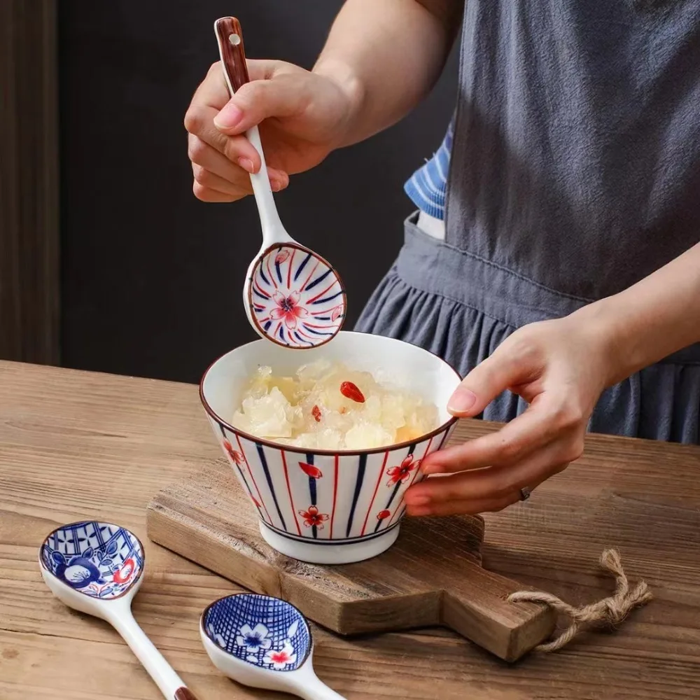 

Japanese Style Ceramic Soup Spoon Gift Set Hand-painted Heat-resistant Dessert Spoon Long Handle Ramen Miso Soup Spoon Friend