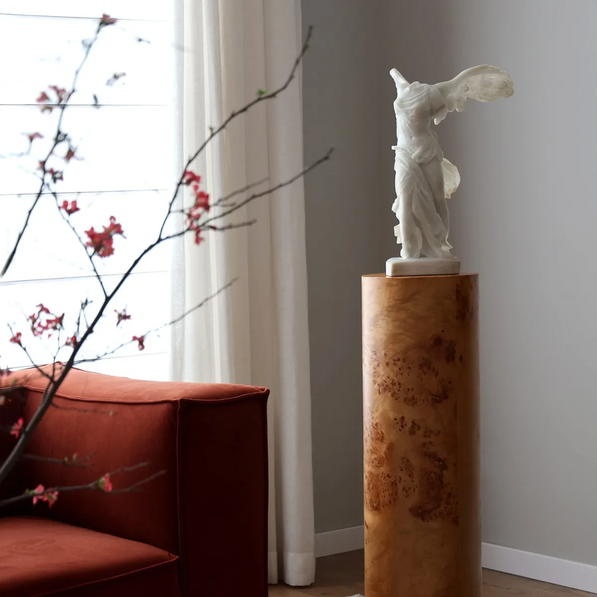Modern Minimalist Art Ornament Victory Muse Home Decoration Creative Greek European Character Statue Ornament