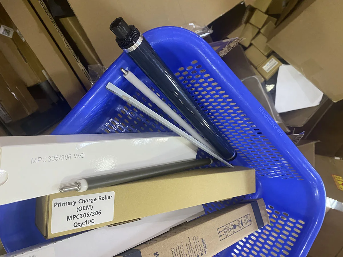 

Drum Unit Rebuild Kit for Ricoh MPC305 MPC306 MPC307 MPC406 MPC407 OPC Drum Cleaning Blade PCR Cleaning Roller