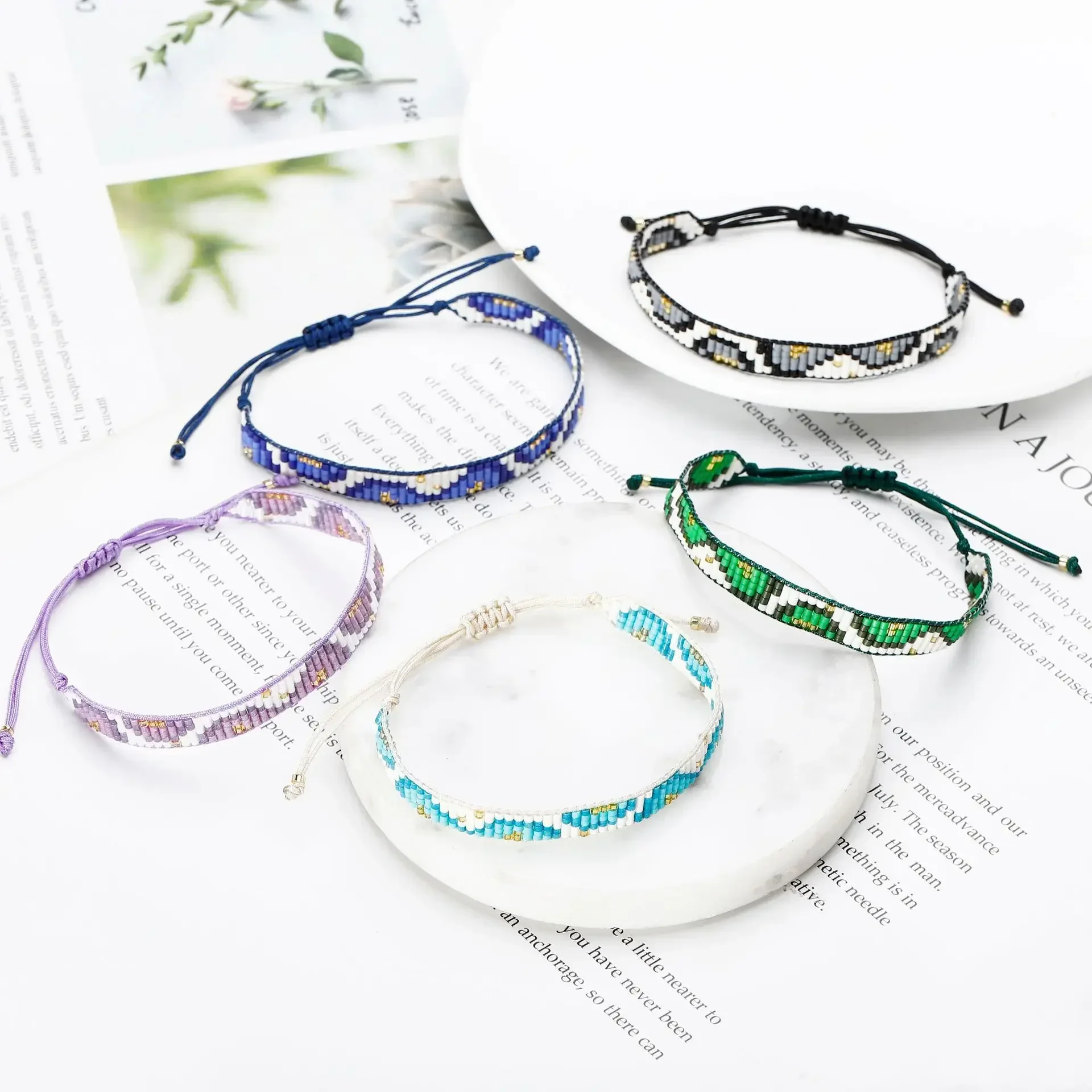 

Beaded bracelet Versatile Geometry Design Hand knitting Bohemia Adjustable Tide Simple Cloud Irregularity Rice bead bracelet