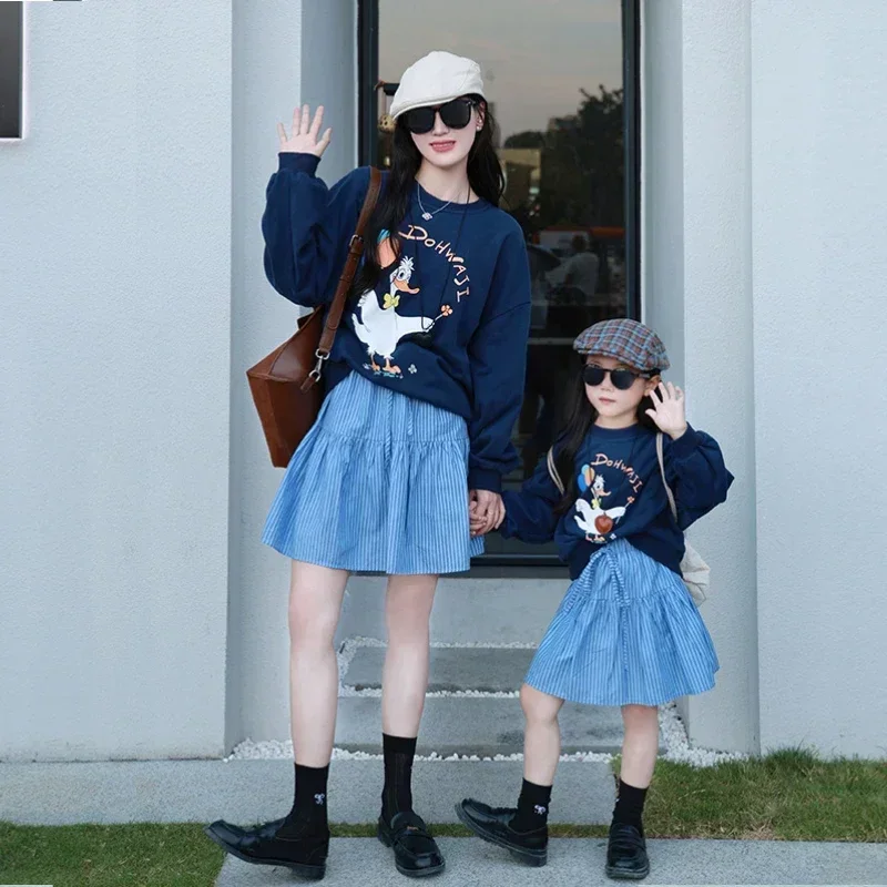 Mom and Baby Girls Matching Two Piece Sets Mother and Daughter Equal Clothes Suit Korean Mummy and Me Sweatshirts Skirts Outfits