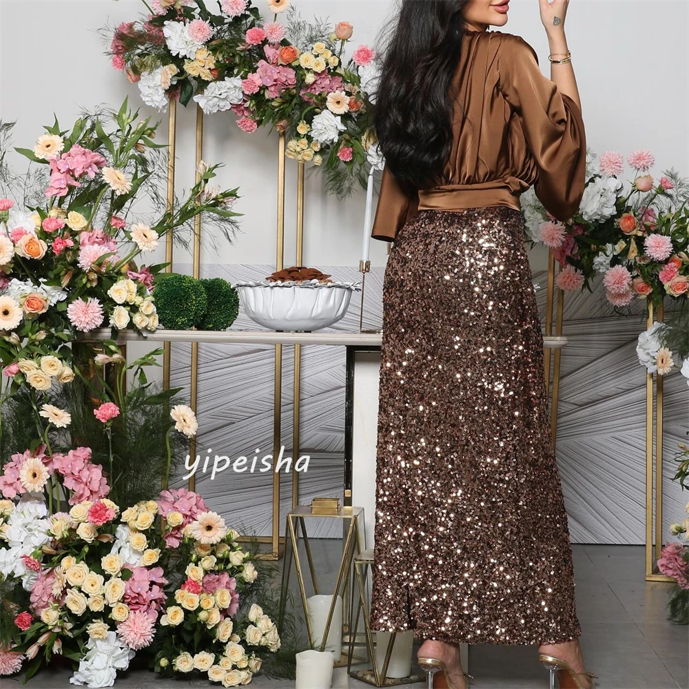 Kualitas tinggi berkilau indah Satin terbungkus lipatan ruffle berpayet Clubbing A-line leher V kesempatan Bespoke gaun Midi Gaun