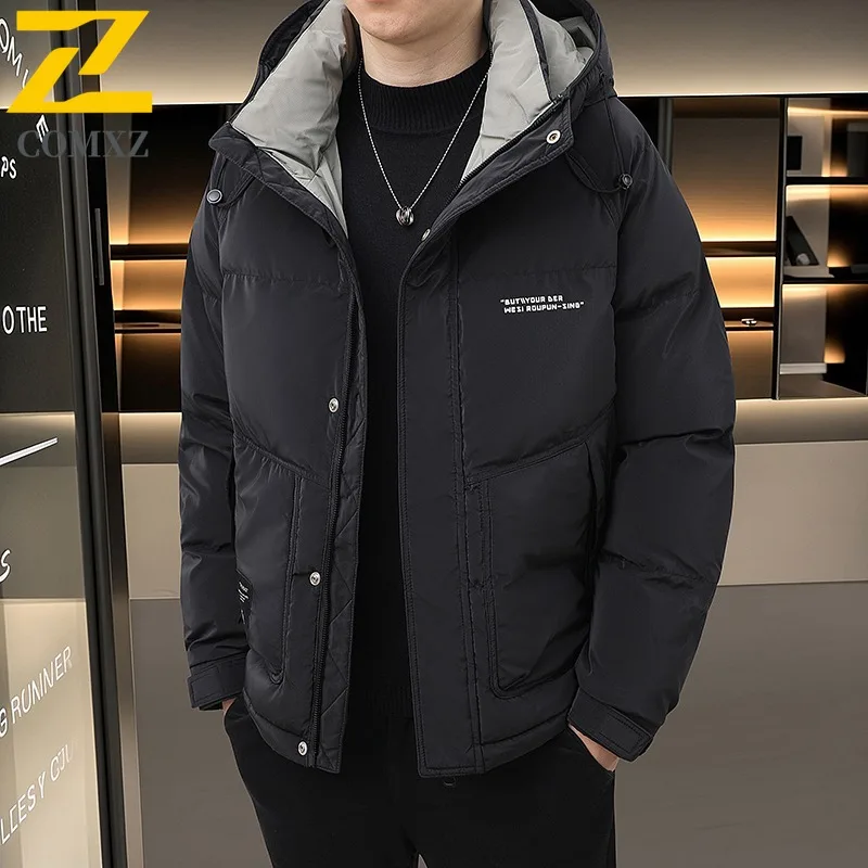 COMXZ, chaqueta de invierno para hombre con capucha, nueva moda 20225, chaqueta corta de viaje ligera a la moda, chaqueta acolchada informal versátil urbana