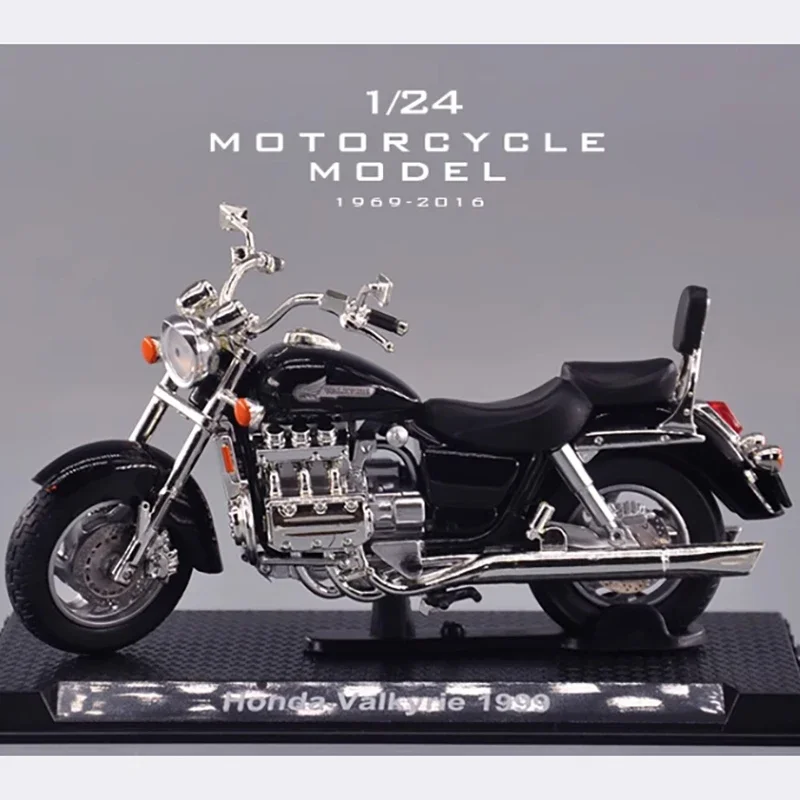 1:24 Scale Heavy motorcycle CB1100R 1981 Plastic motorcycle  simulation model Static decoration Souvenir gifts for adult boy