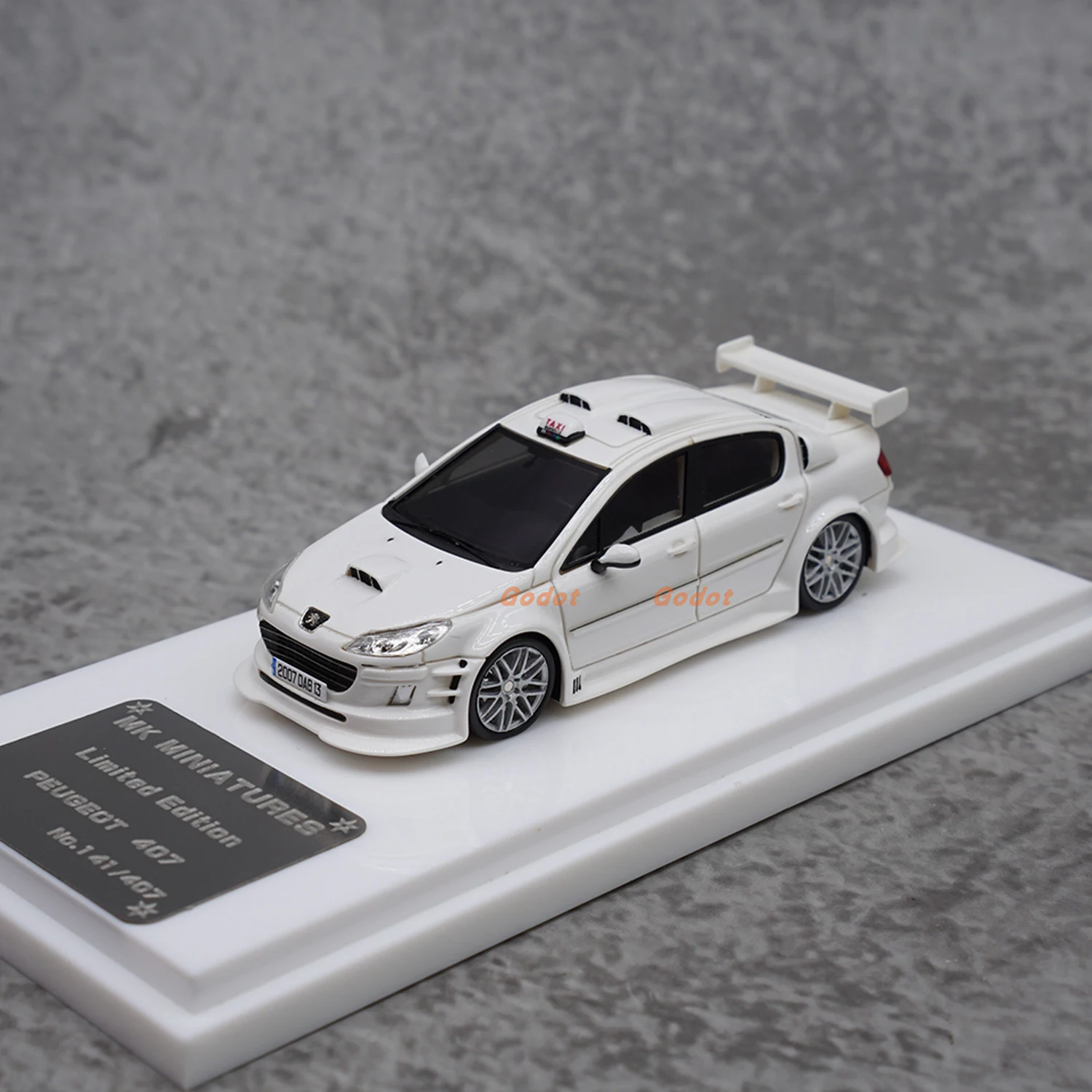 

Литье под давлением в масштабе 1:64 МК, экспресс-такси Peugeot 407, игрушки 406, модель автомобиля, классика, ностальгия, подарки для взрослых, сувенир, статический дисплей