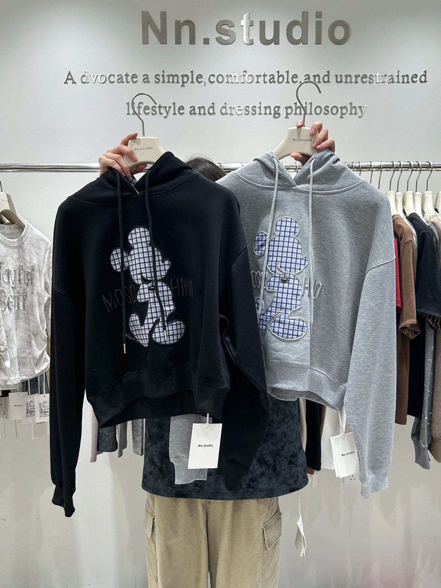 2025 Autumn European Cartoon Plaid Patch Embroidery Cartoon Sweatshirt High Street American Casual Loose Hoodie Jacket