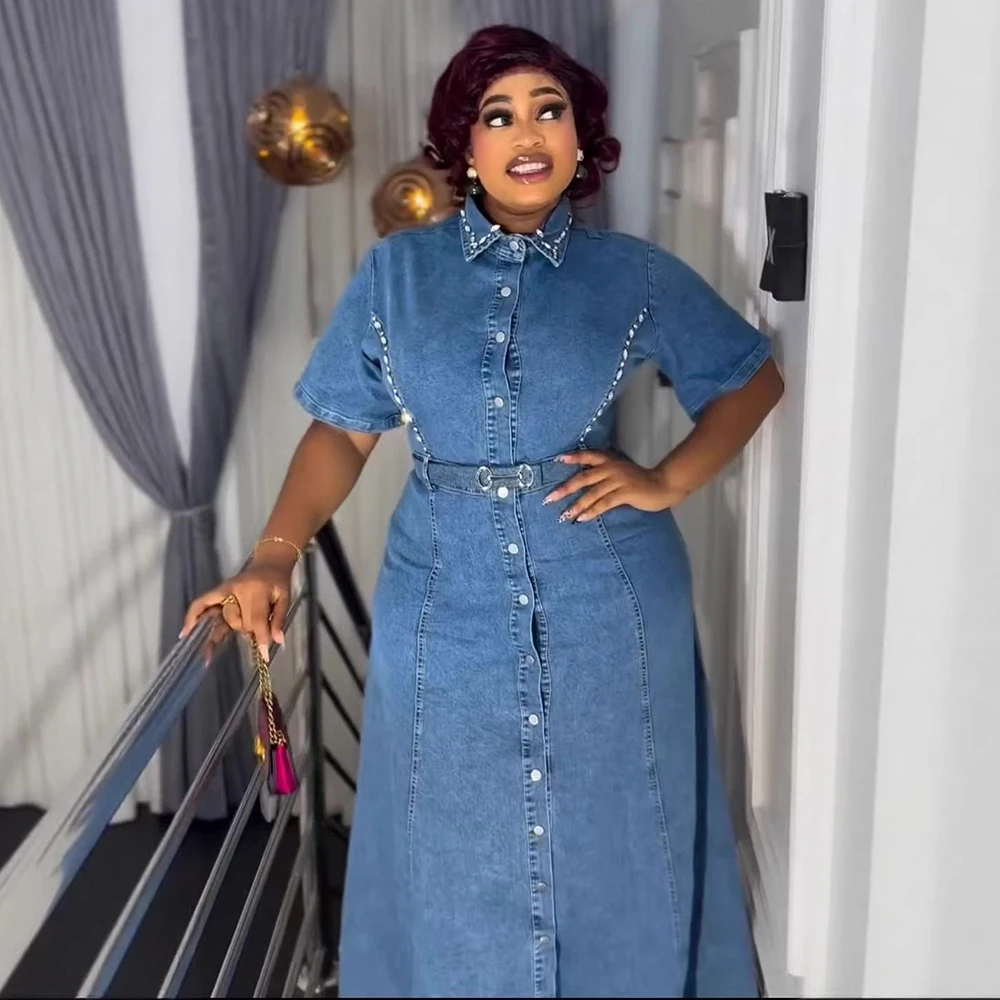 Damen Vintage Maxi-Hemdkleid aus Denim mit Revers, Einreiher, gewaschen, kurzen Ärmeln und Gürtel – Sommerliches afrikanisches Freizeit-Maxikleid