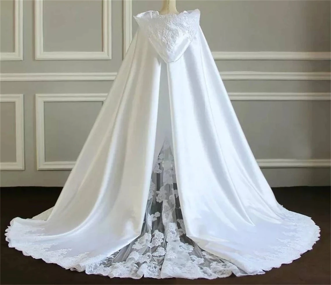 White Hooded Wedding Cloak Lace Silk Satin Winter Bridal Cape Custom Made Bride Bolero Wedding Wrap