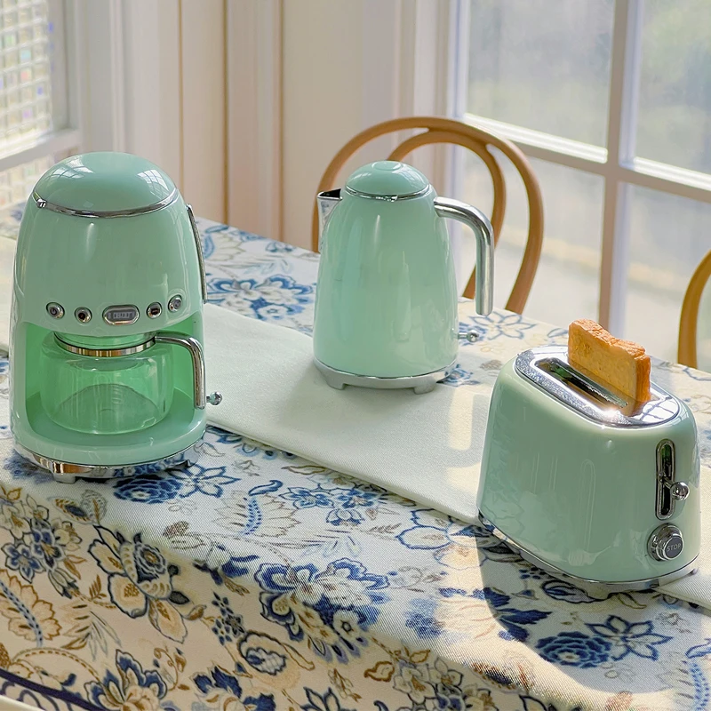 

1:6 Doll House Model 3 Piece Set of Small Kitchen Appliances Decor Coffee Maker Kettle Toaster Scene Ornament Shoot Props