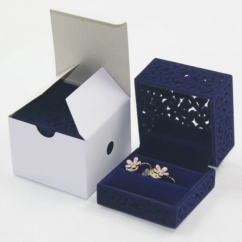 

Jewelry Box Red Romantic Art Design Hollow Container For Engagement Wedding Ring Pendant Earrings Storage Display Case