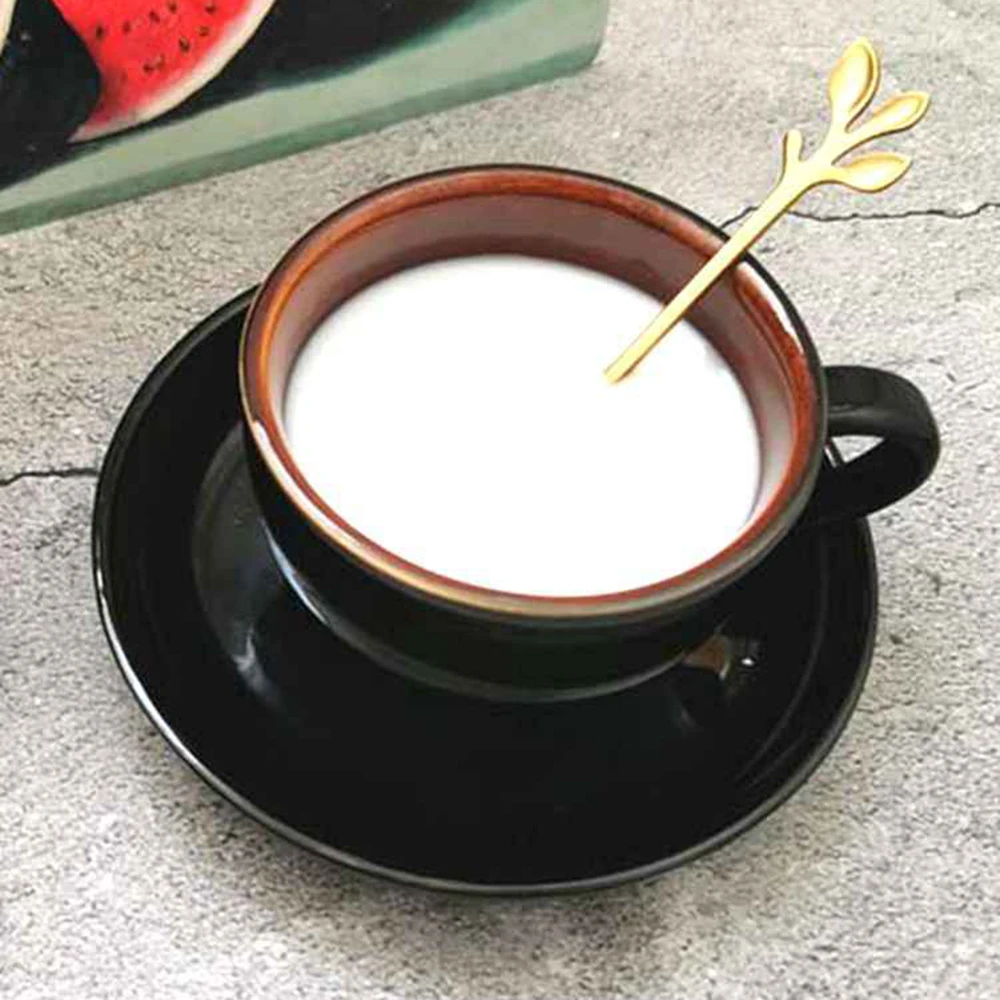 

Сплошной цвет, набор кофейных чашек и посуды в скандинавском стиле, домашняя простая чашка для пары, керамическая кружка для молока с подносом, наборы тарелок для послеобеденного чая