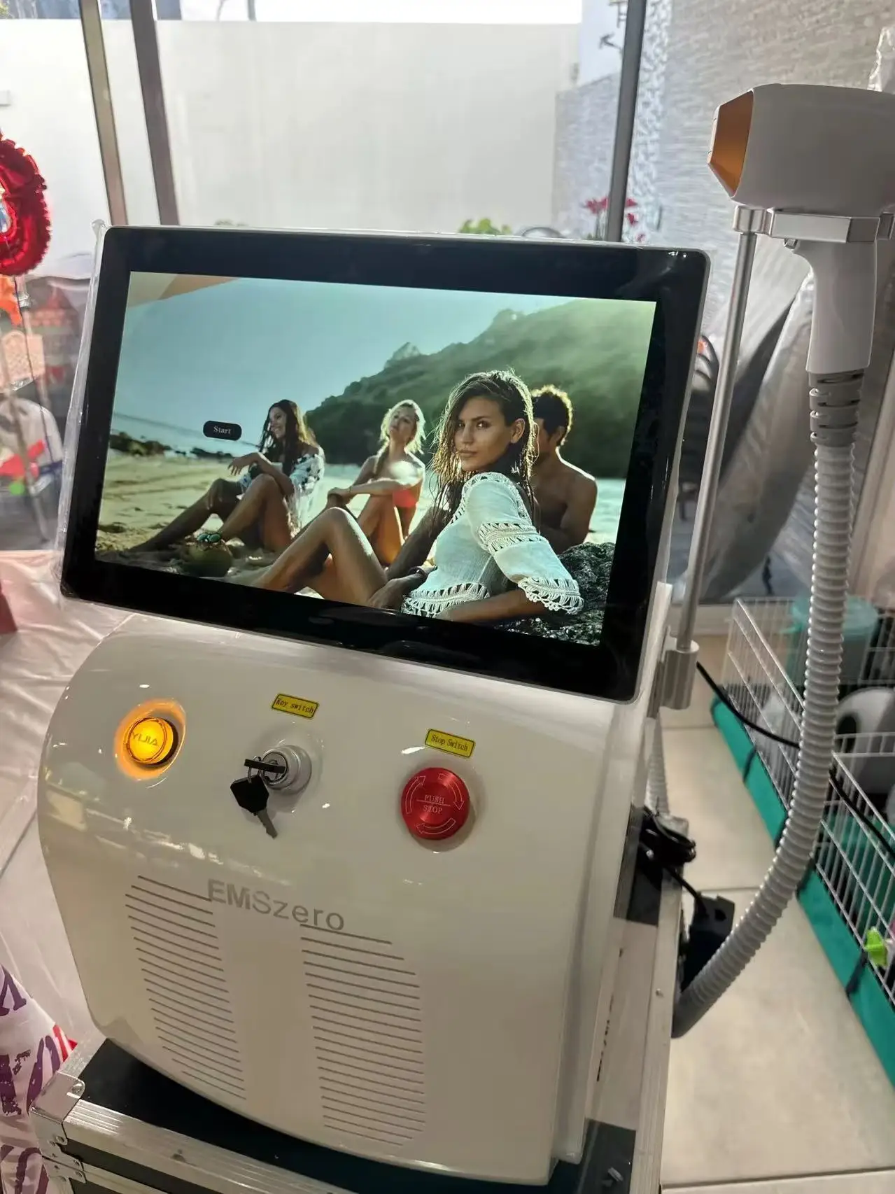 

Best Depilator Alexandrite Ice Platinum Cooling System Skin Care 808nm Diode Laser Hair Removal Machine 3-Wavelength