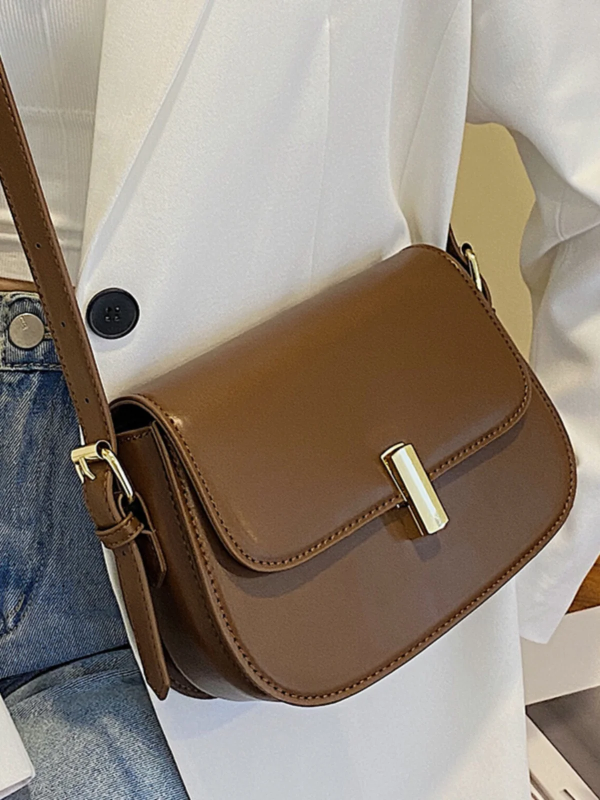 

Небольшая квадратная сумка Faionable, женская сумка через плечо на одно плечо, сумка подмышки, универсальная повседневная сумка, сумка из мягкой кожи