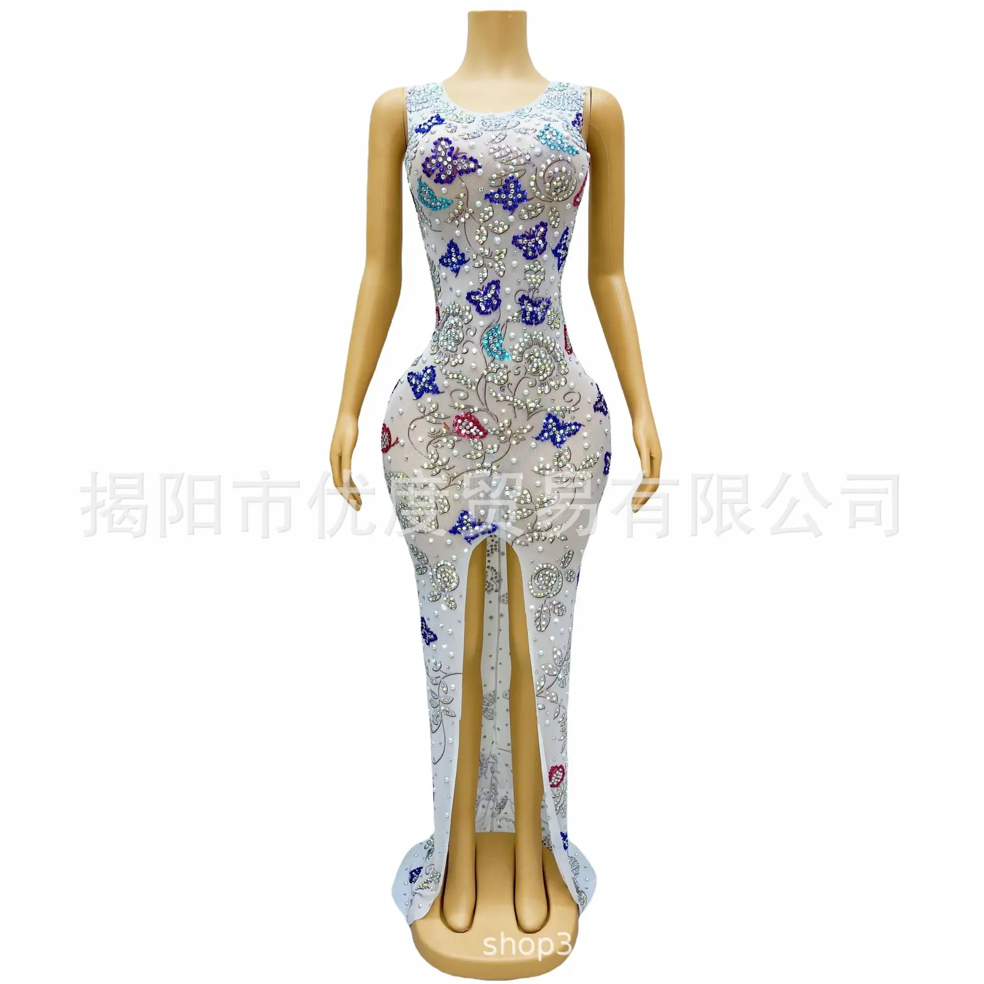 2026 سبليت شوكة زائدة الذيل قبل تصميم كريستال مشرق حجر الراين فستان عيد ميلاد كوكتيل حفلة السجاد فراشة الحب زهرة