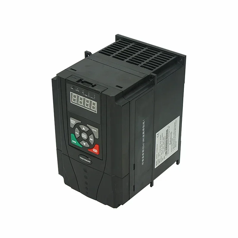 220V 380V 5.5KW 単相入力および三相出力周波数コンバータ可変速ドライブ周波数インバーター VFD