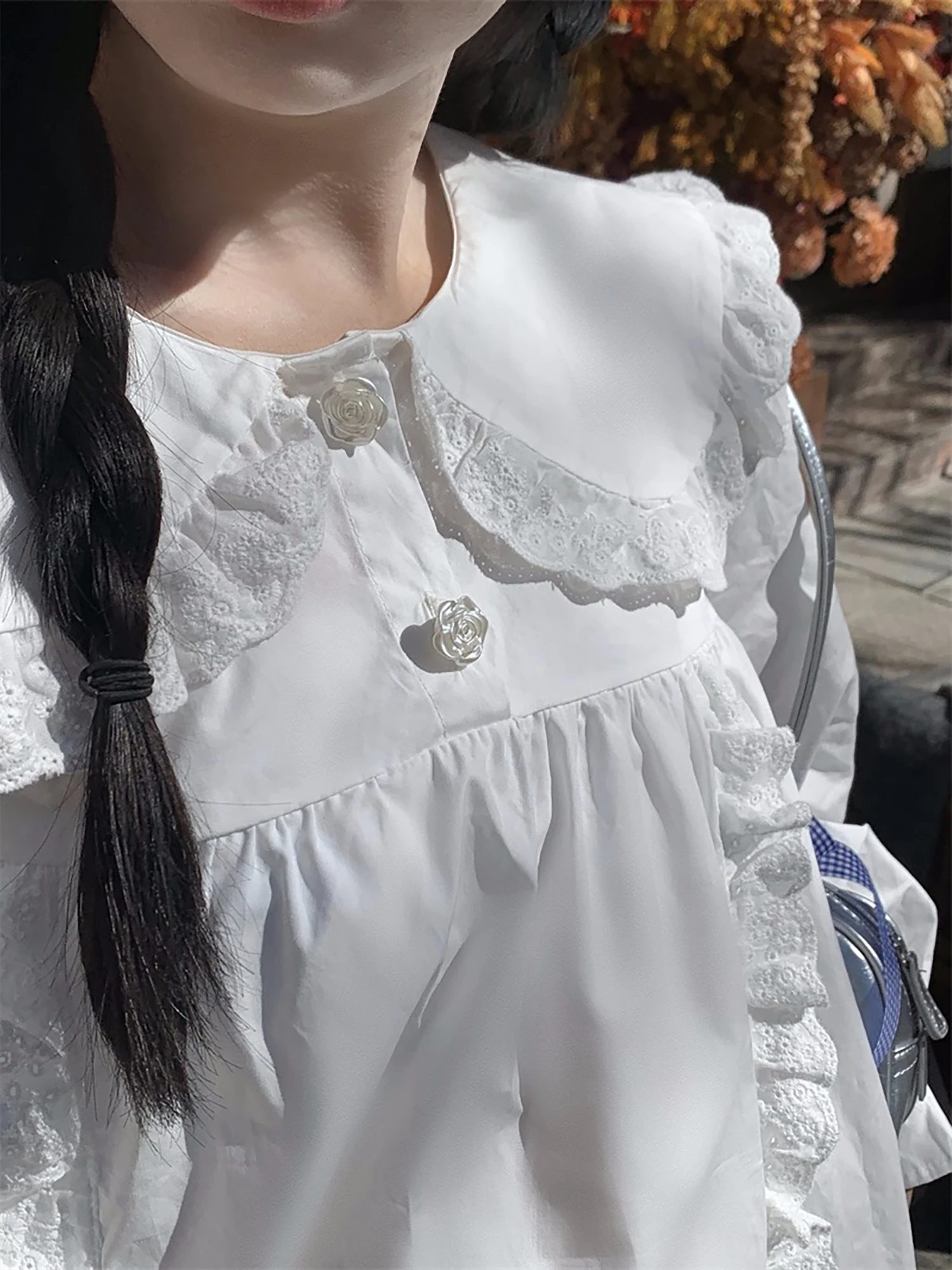 

Vanwenwen Jasmine Rice Wine Lace Flower White Shirt Women Spring Girl Style Loose Versatile Cute Top College Style Loose Fit