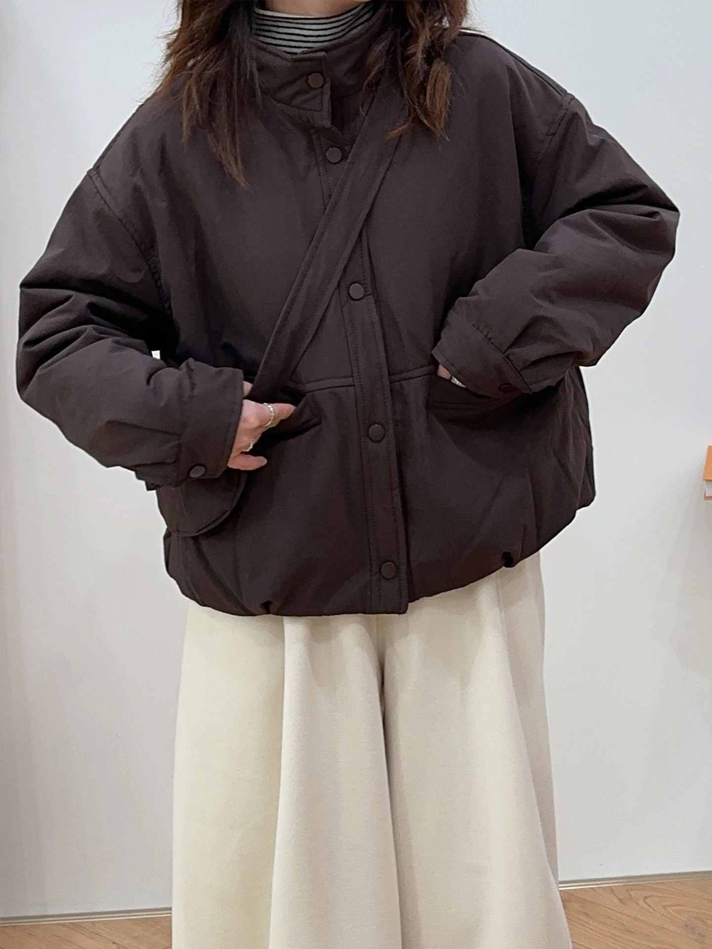 

Корейская теплая хлопковая куртка свободного кроя с воротником-стойкой на одной пуговице, универсальное зимнее пальто с принтом «Скорпион в бутылке с водой»