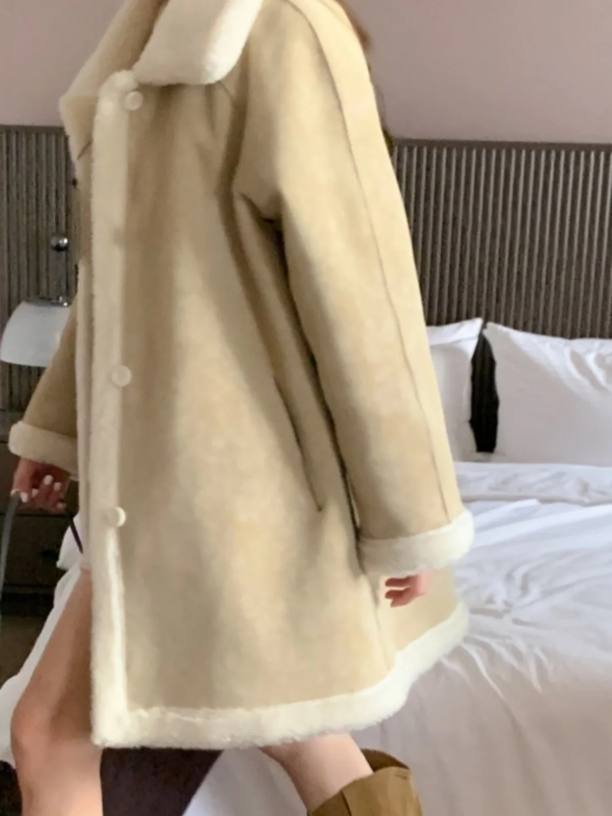 

Faionable Retro Double-Sided Winter Coat Women's Korean Sle Cotton Jaet Long Sve Collar Single Button Closure