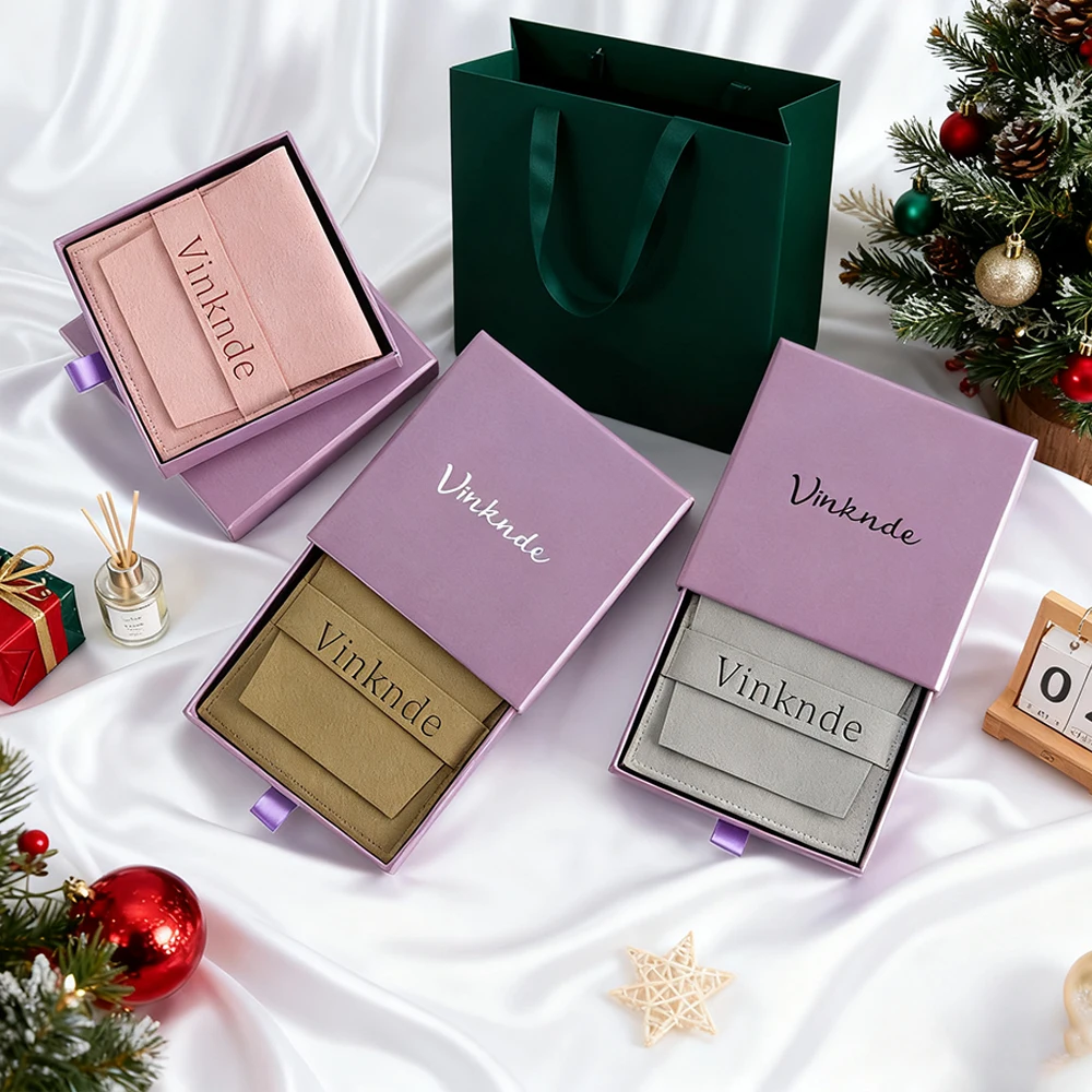 

10x10x2.5cm Paper Box Necklace Ring Drawer Boxes with Sponge Personalized Logo Jewelry Microfiber Flap Bag Travel Organizer Case