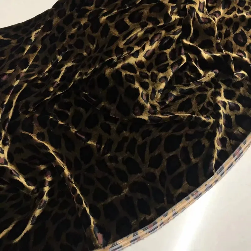 Silk Velvet Fabric Classic Leopard Print Soft for Clothing Cheongsam Designer Diy Sewing Material Cloth By The Meter