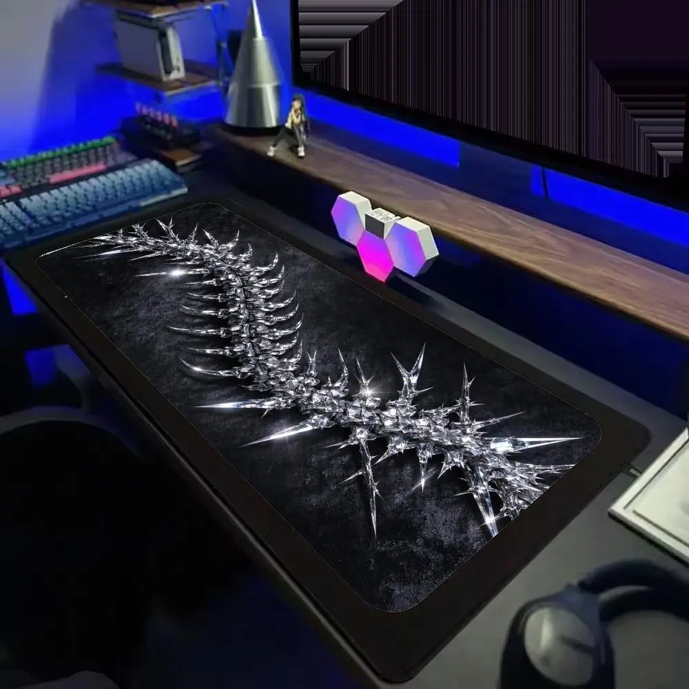Large Extended Mouse Pad Silver Skeleton Spine Pattern Desk Mat Non‑Slip Rubber Base Gaming Keyboard Pad for Home Office