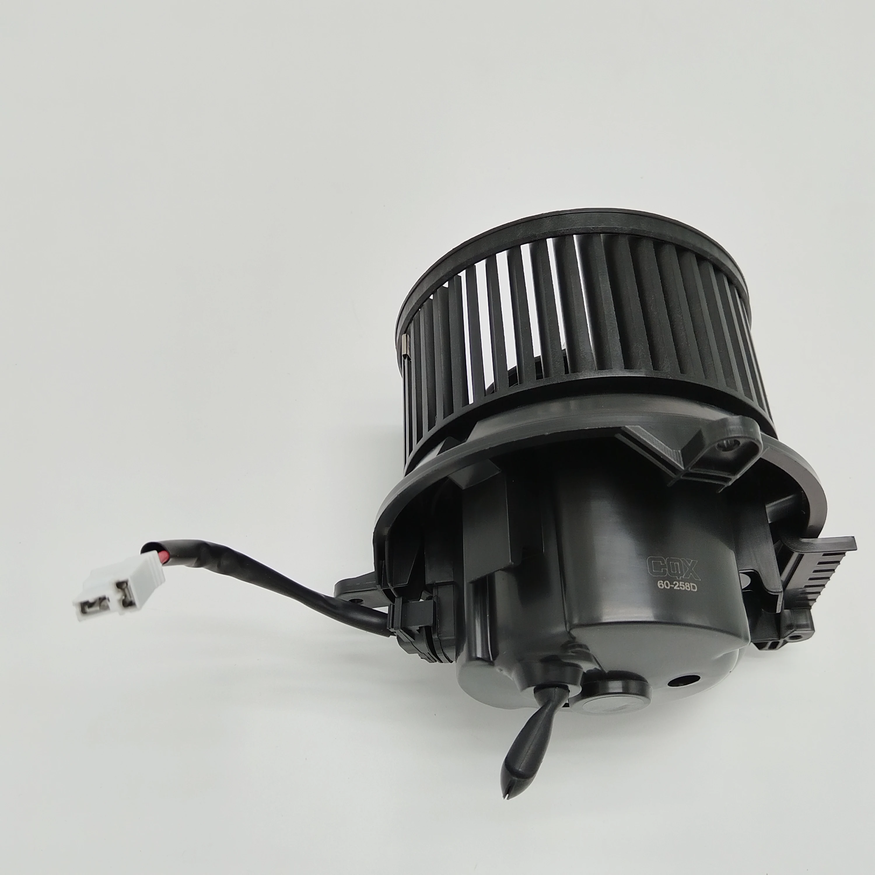 Left-Hand Drive Blower Motor Suitable for MB SPRINTER Sprinter OE:513343AA 5133435AA 142360004 VALEO 698382 DEA17030